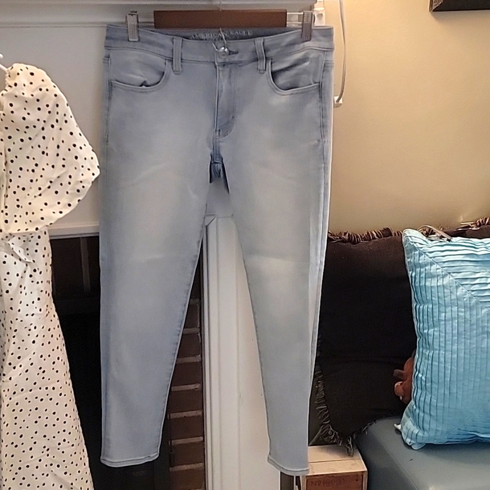 American Eagle 12 short jeggings